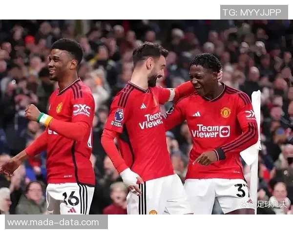 曼联主场迎战莱切斯特城争夺英超积分榜关键战役